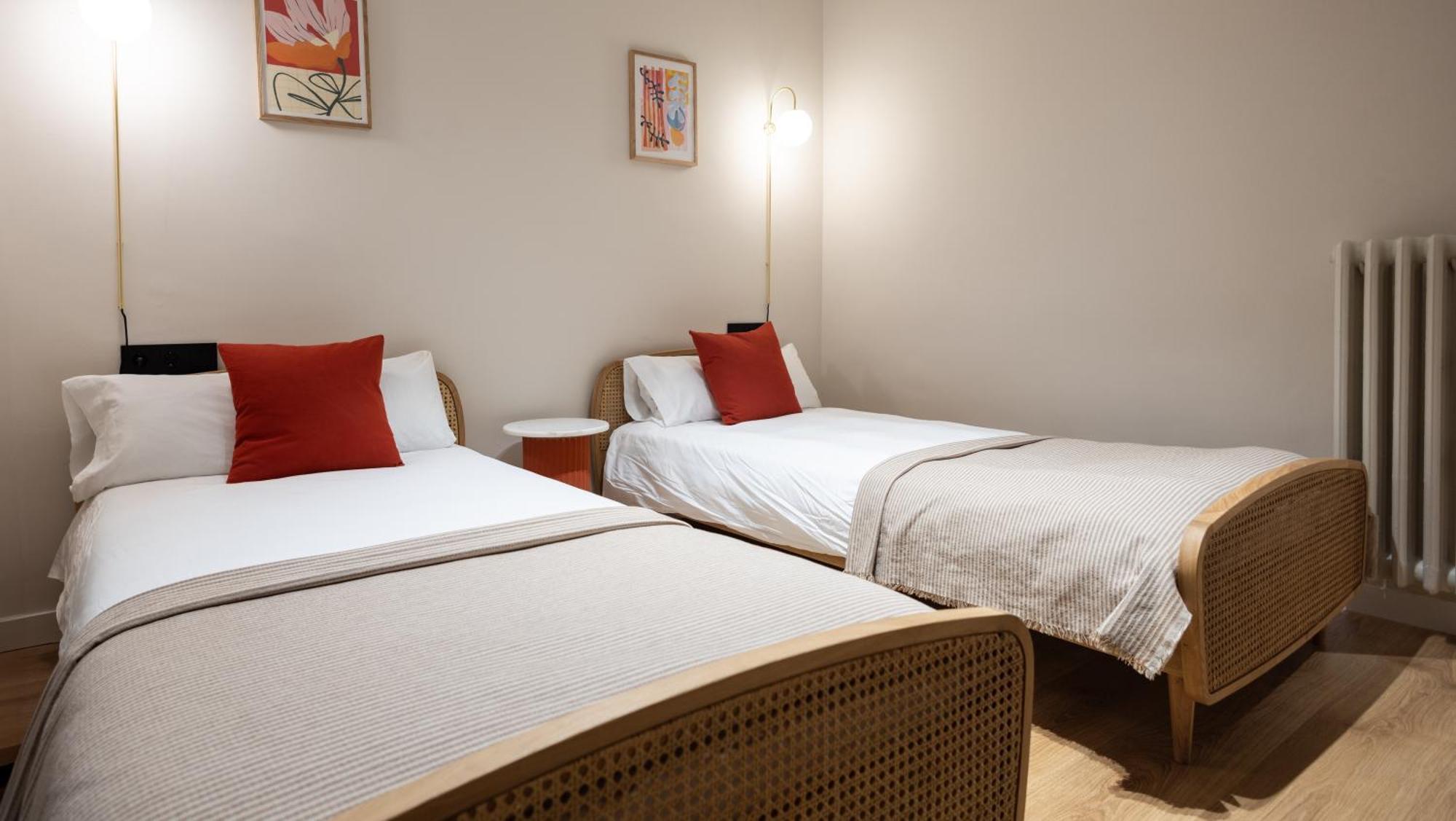 Stay U-Nique Apartments Balmes II Barcellona Esterno foto